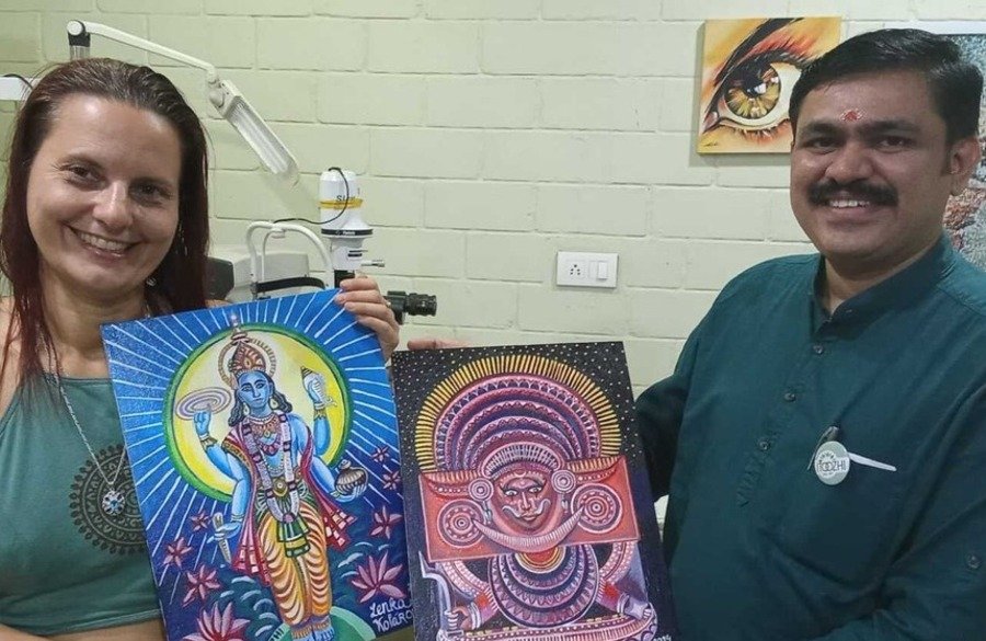 Lenka Kolarova at Itoozhi Illam Ayurveda Foundation with Dr Itoozhi Unnikrishnan Namboothiri