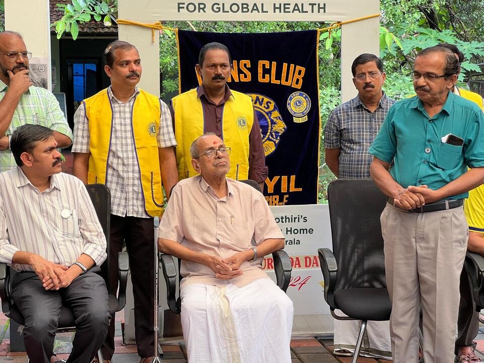Lions Club Mayyil Honours Dr. I. Bhavadasan Namboothiri